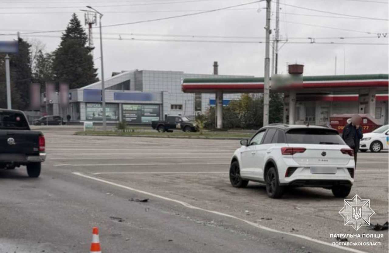Потрійна ДТП у Полтаві: Volkswagen спровокував зіткнення з Audi та Ford